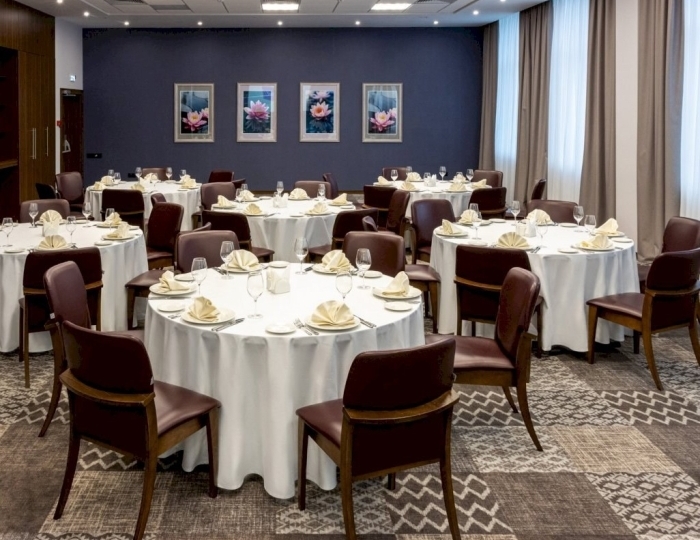Рестораны и бары - Отель Hampton by Hilton Brest / Хэмптон Хилтон Брест