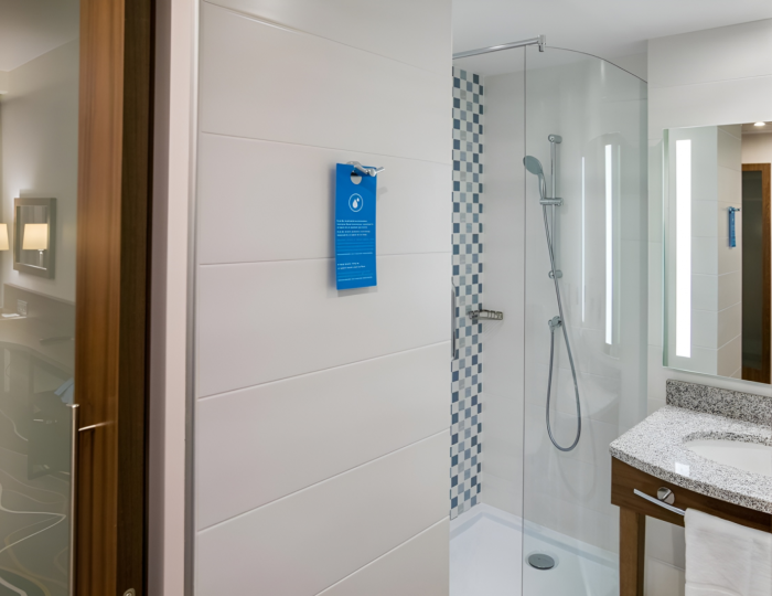 Номер стандарт с 2 односпальными кроватями - Отель Hampton by Hilton Brest / Хэмптон Хилтон Брест