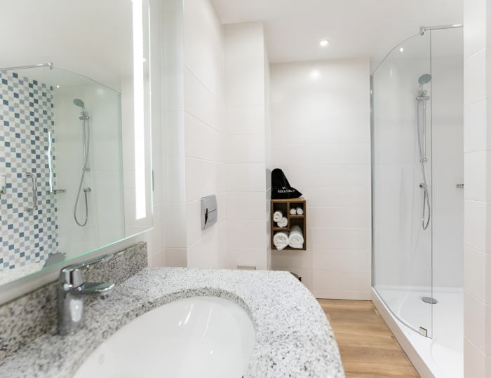 Номер стандарт с 2 односпальными кроватями - Отель Hampton by Hilton Brest / Хэмптон Хилтон Брест